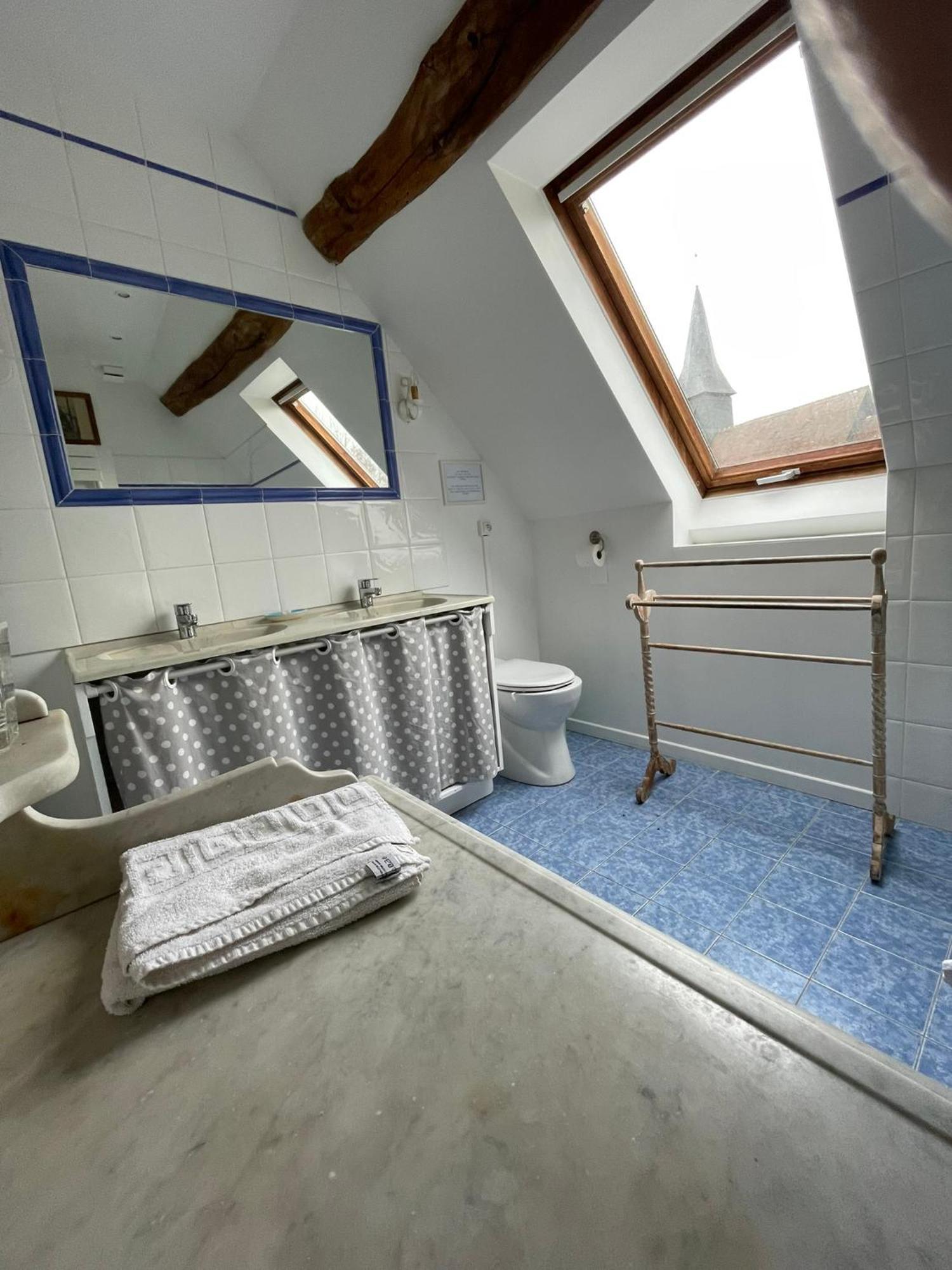 Gite Et Chambres D'Hotes Clos De Mondetour Fontaine-sous-Jouy Екстериор снимка