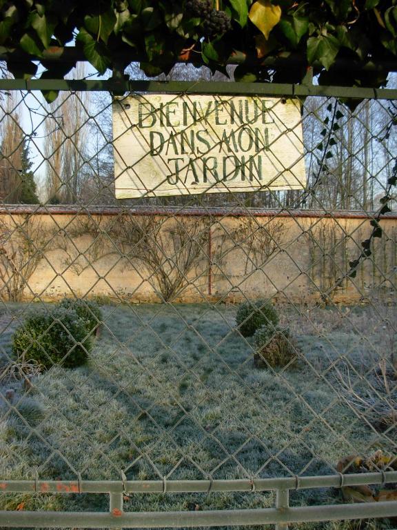 Gite Et Chambres D'Hotes Clos De Mondetour Fontaine-sous-Jouy Екстериор снимка